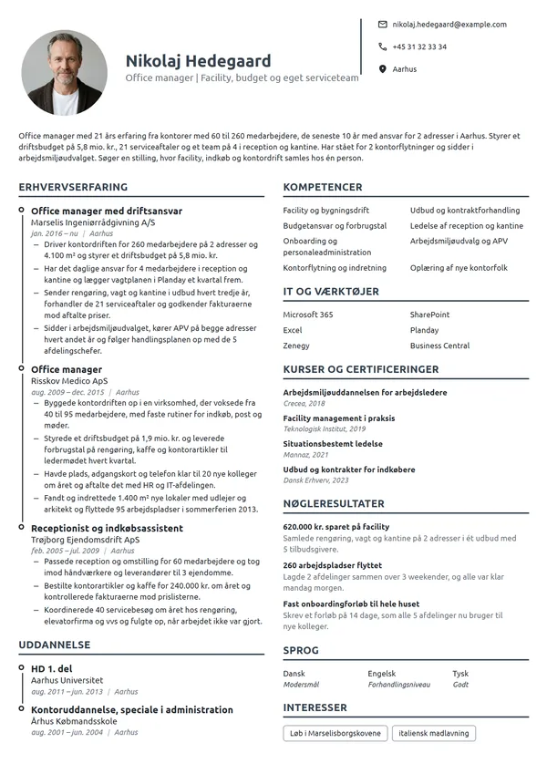 CV-eksempel til office manager med drift og teamansvar