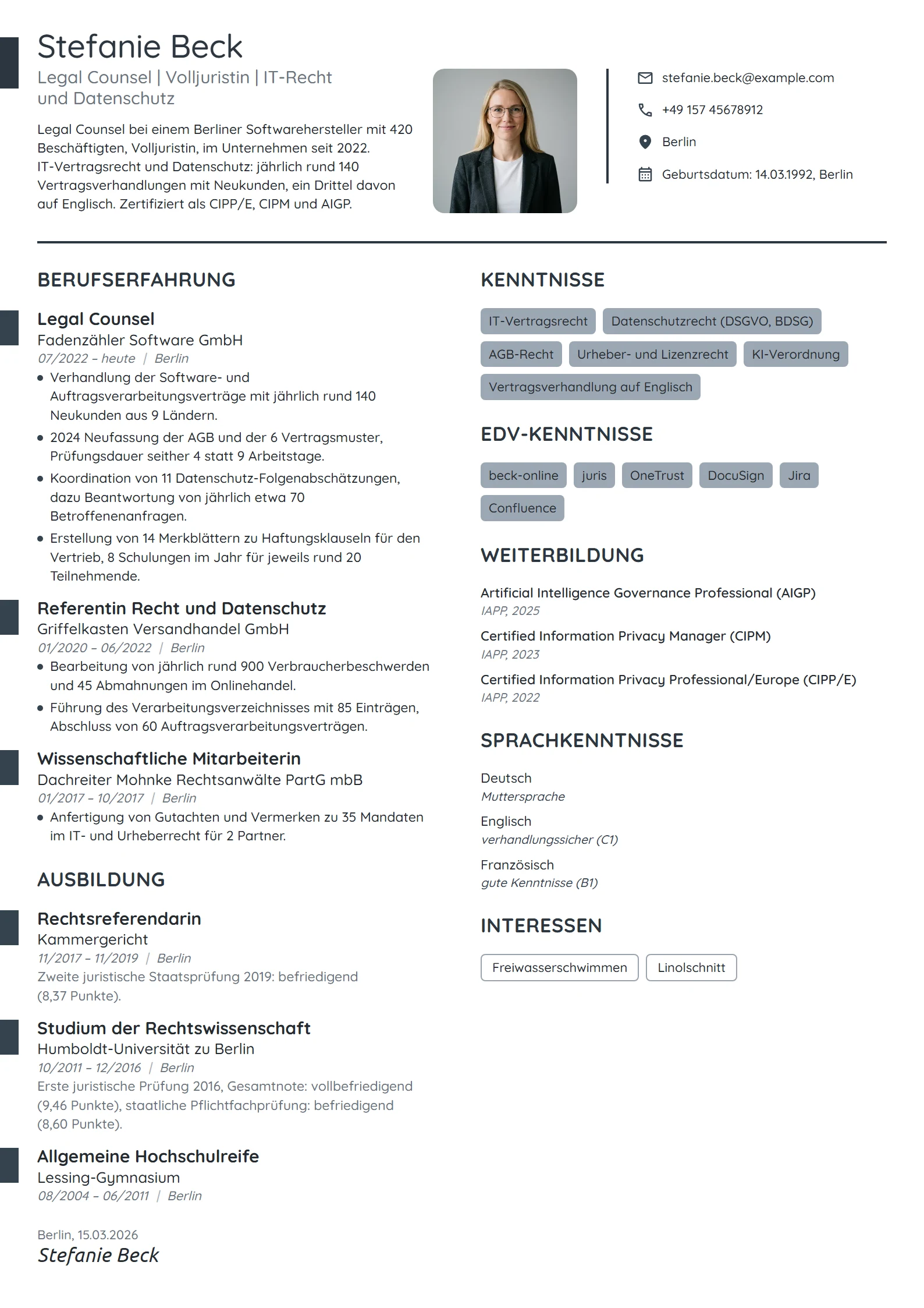 Lebenslauf-Beispiel: Legal Counsel für IT-Recht und Datenschutz