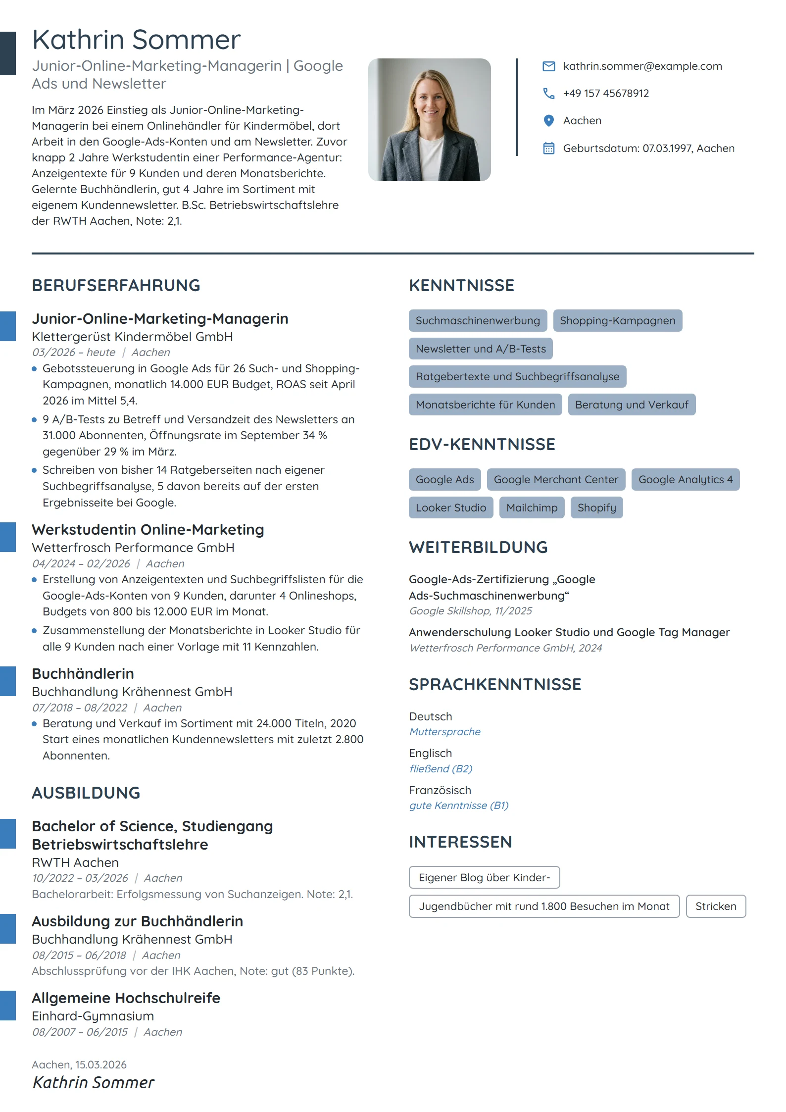 Lebenslauf-Beispiel: Junior-Online-Marketing-Managerin