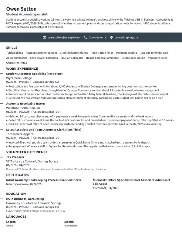 Student Accounts Specialist resume example