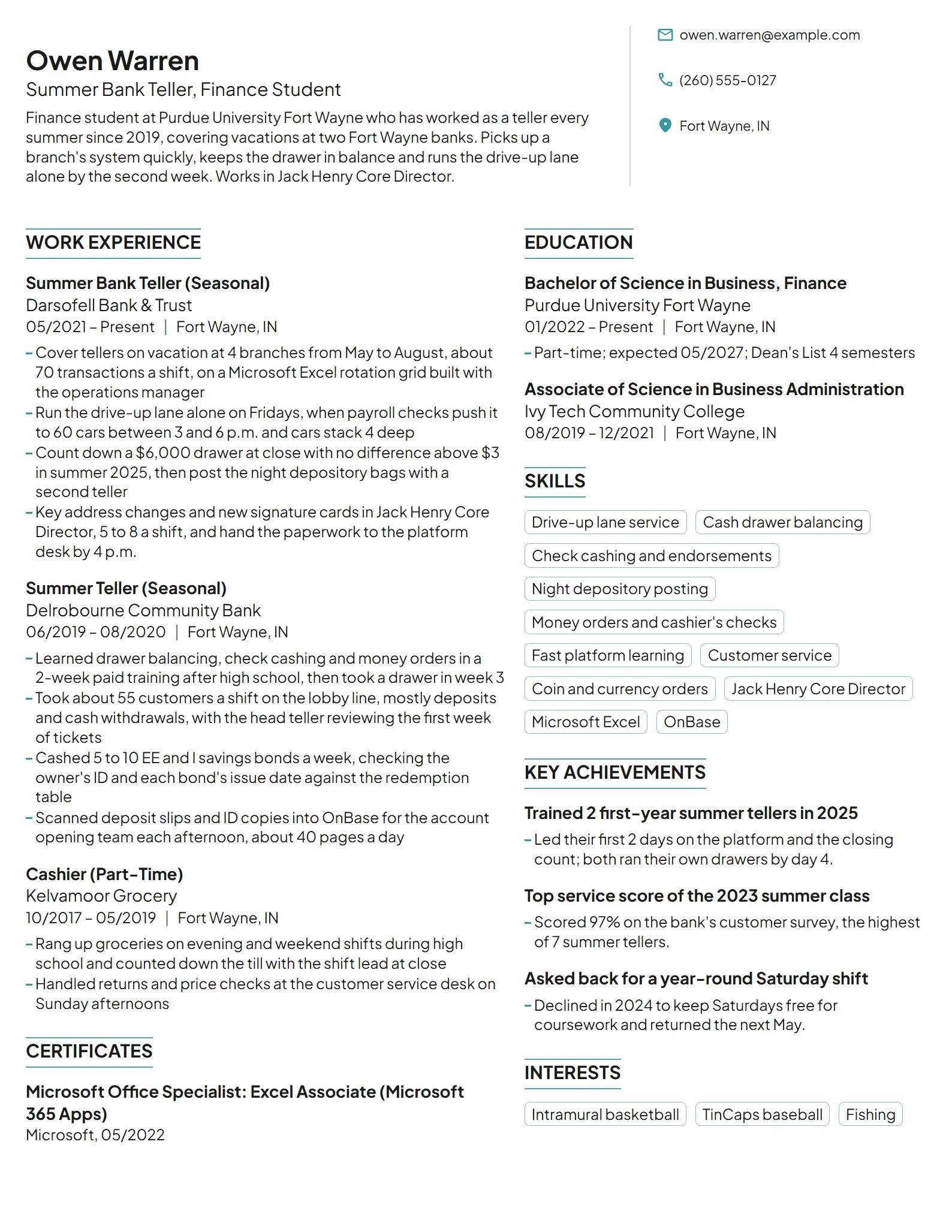 Summer Bank Teller resume example