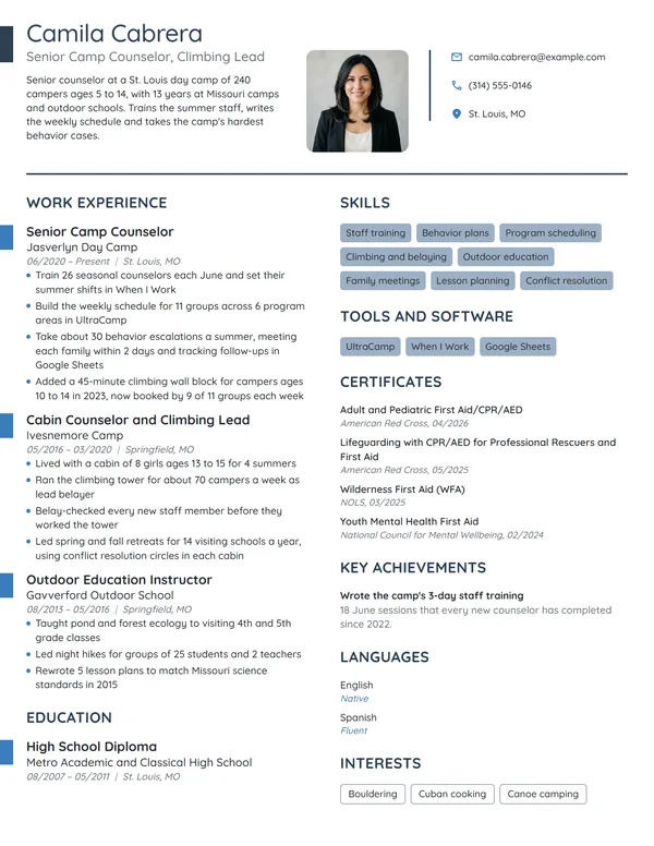 Senior Camp Counselor resume example