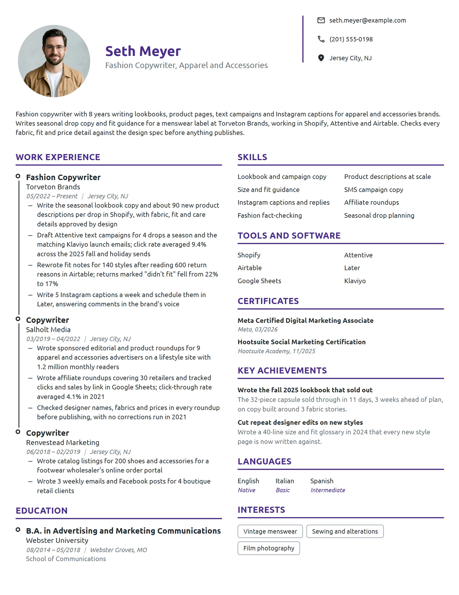 Fashion Copywriter resume example