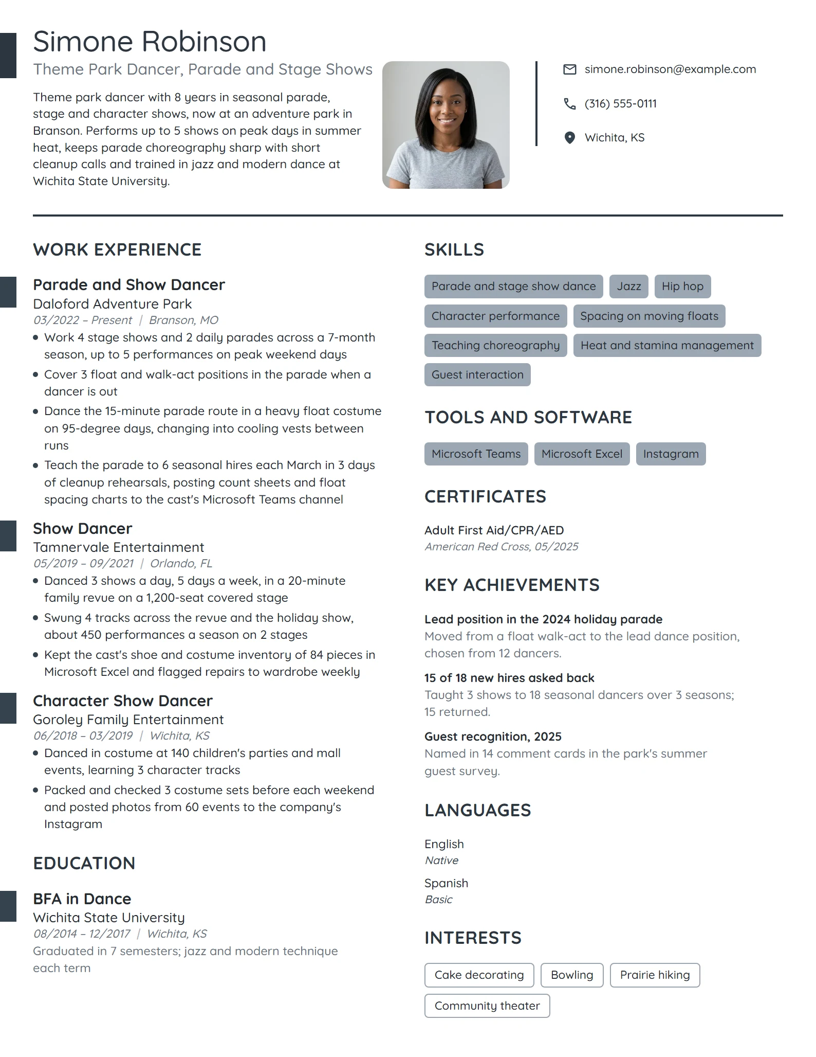 Theme Park Dancer resume example
