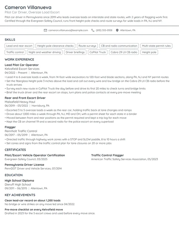 Pilot Car Driver resume example