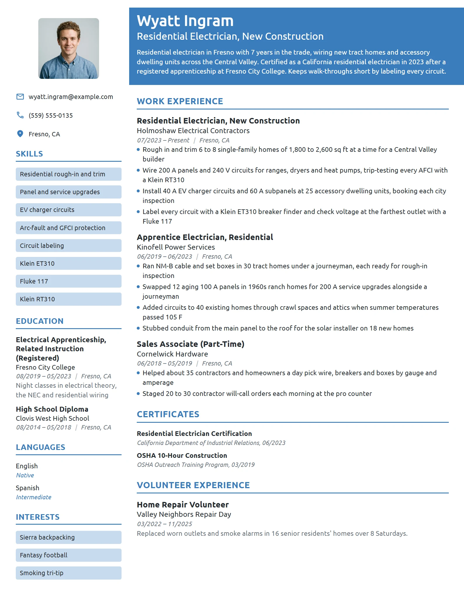 Residential Electrician resume example