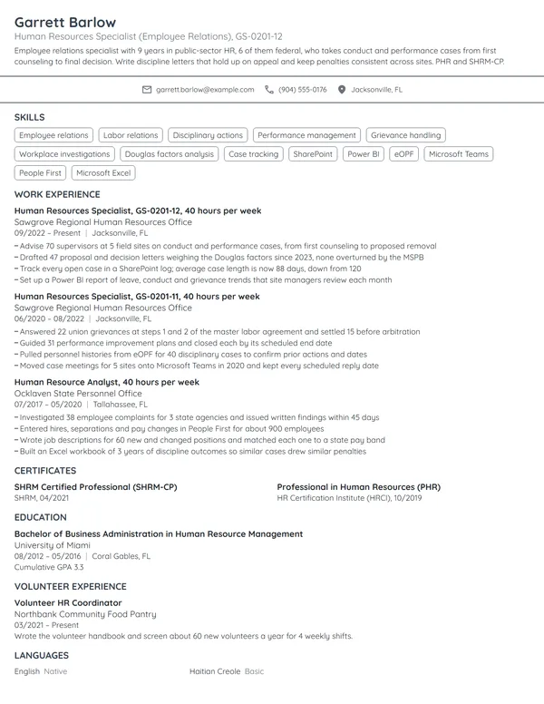 Human Resources Specialist resume example