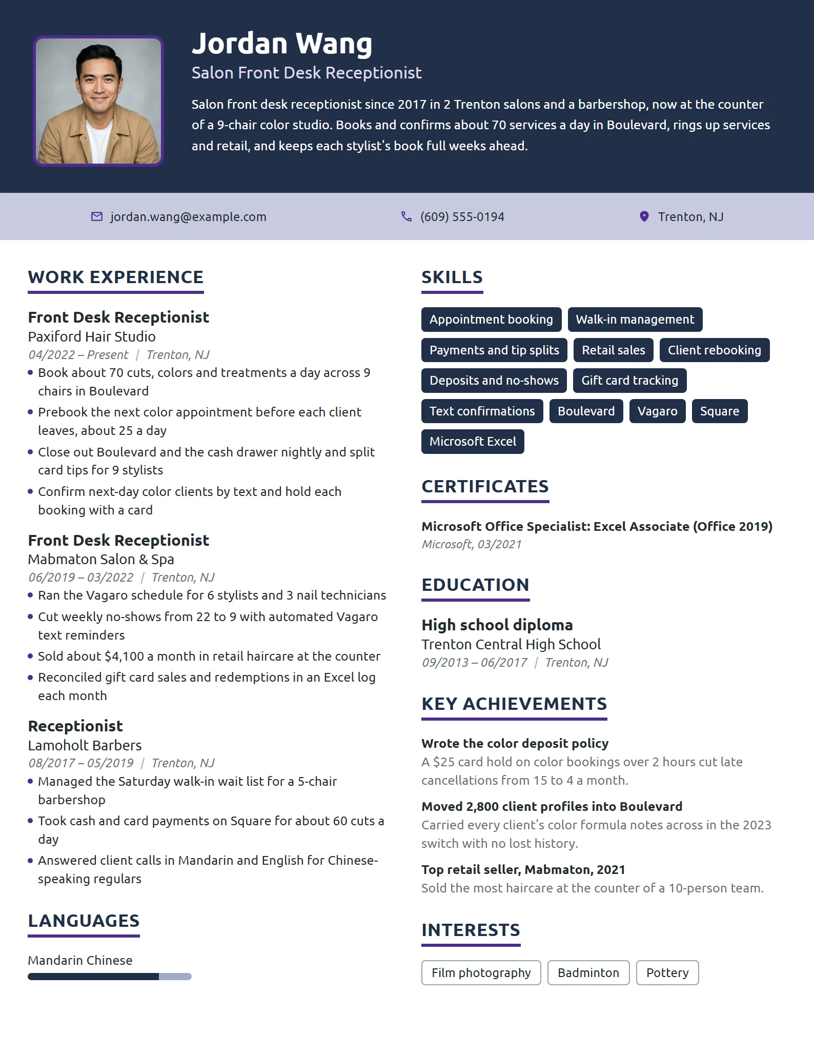 Salon Front Desk Receptionist resume example