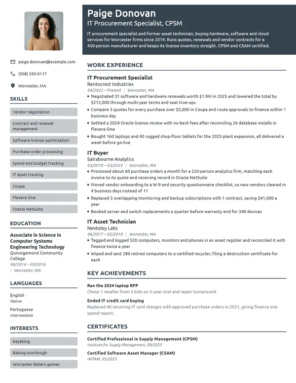 IT Procurement Specialist resume example