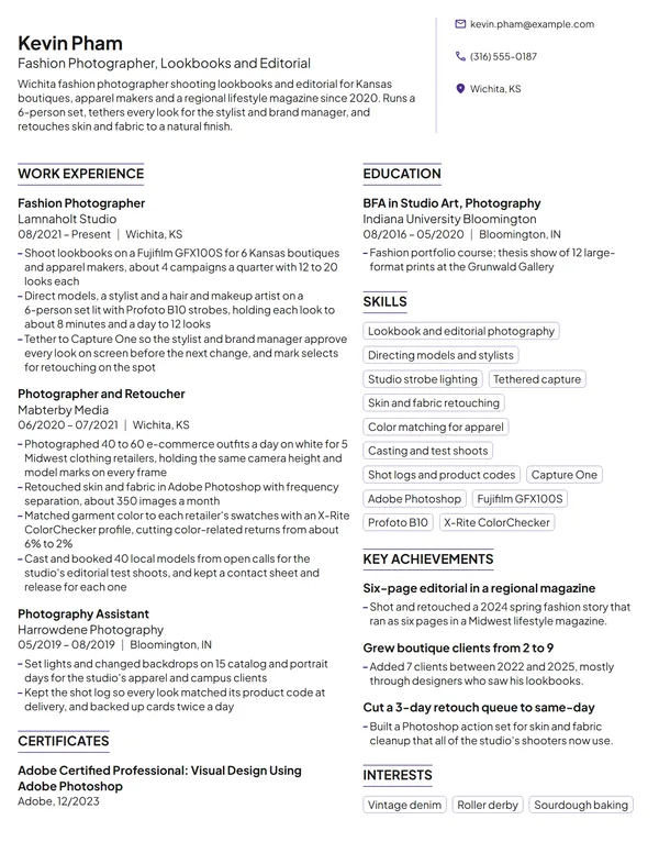 Fashion Photographer resume example