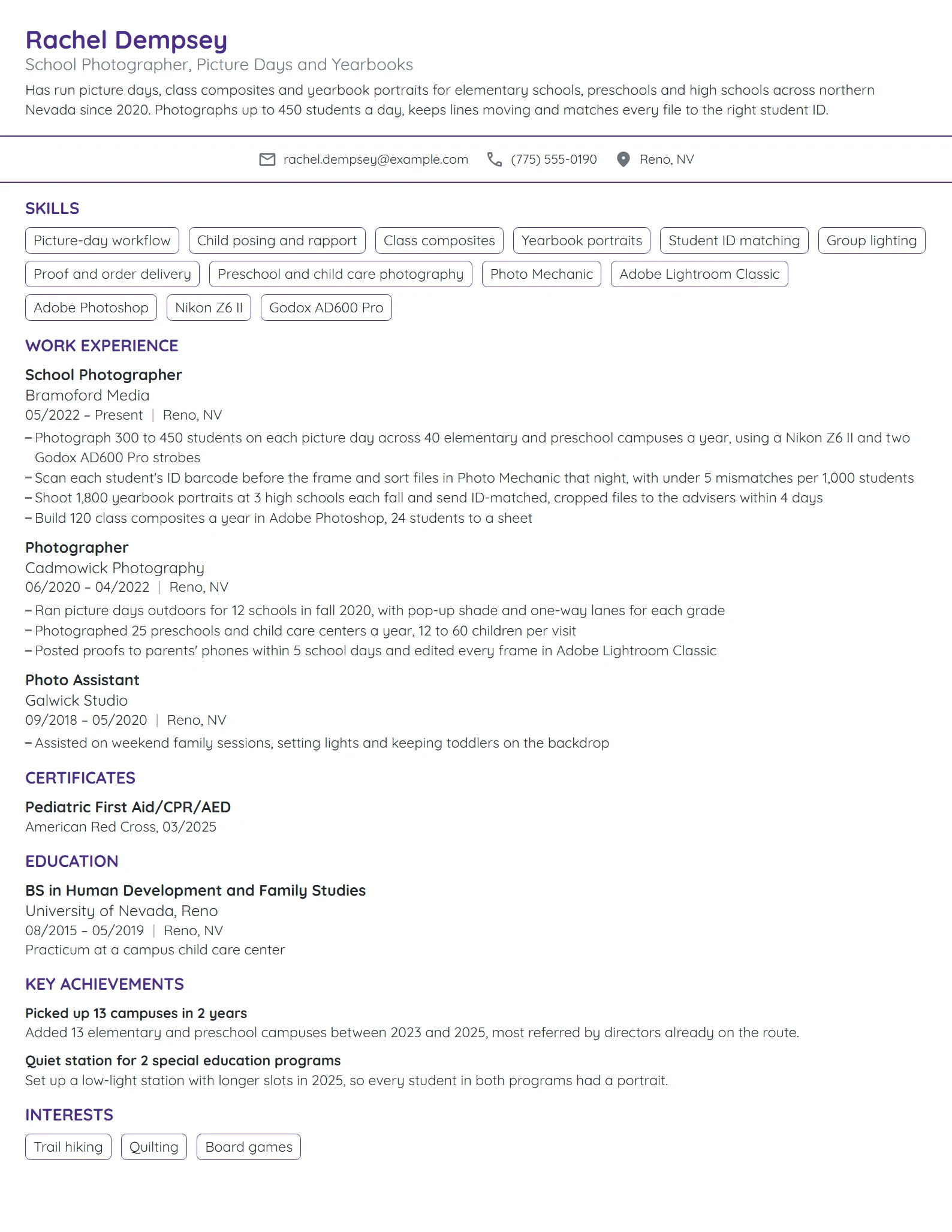 School Photographer resume example