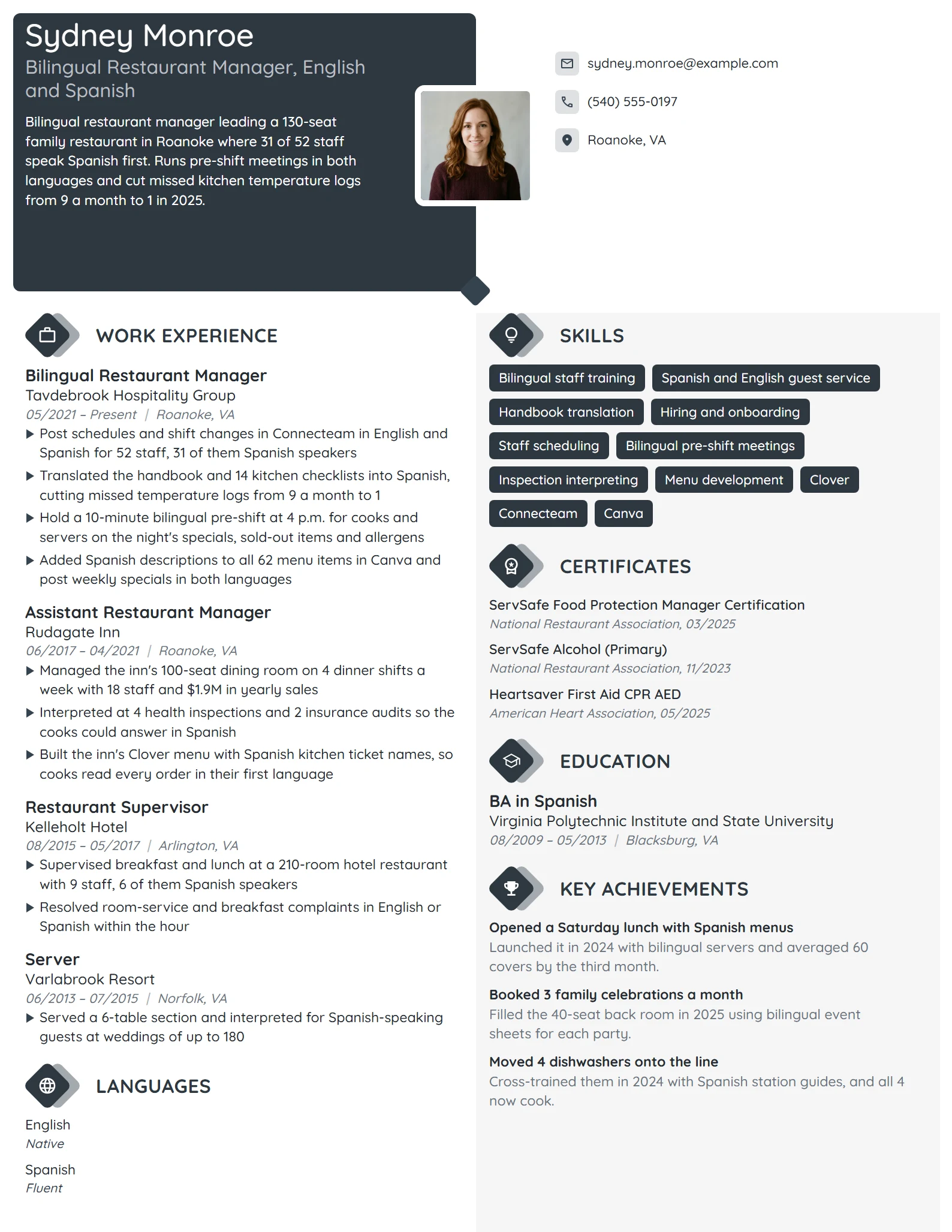 Bilingual Restaurant Manager resume example