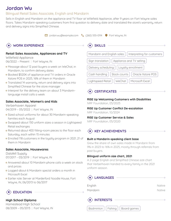 Bilingual Retail Sales Associate resume example