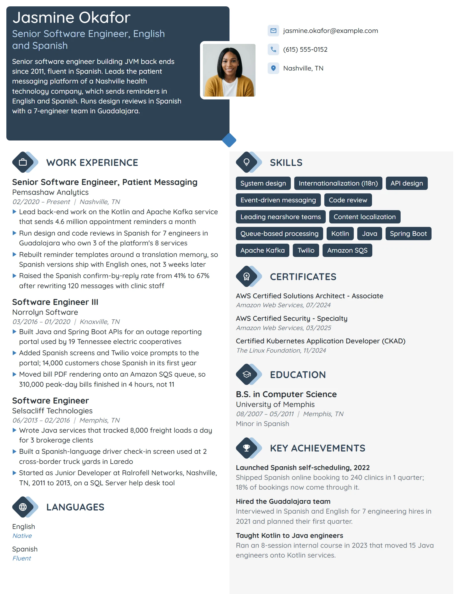 Bilingual Senior Software Engineer resume example