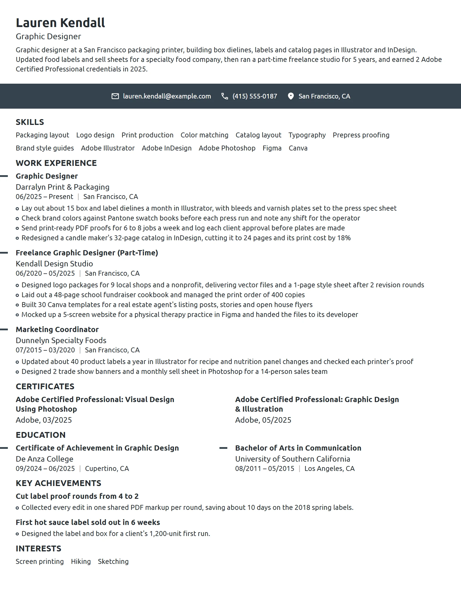 Stay-at-Home Mom Graphic Designer resume example