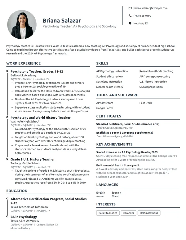 Psychology Teacher resume example